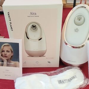 Vanity Planet Aira Ionic Facial Steamer - White and Gold